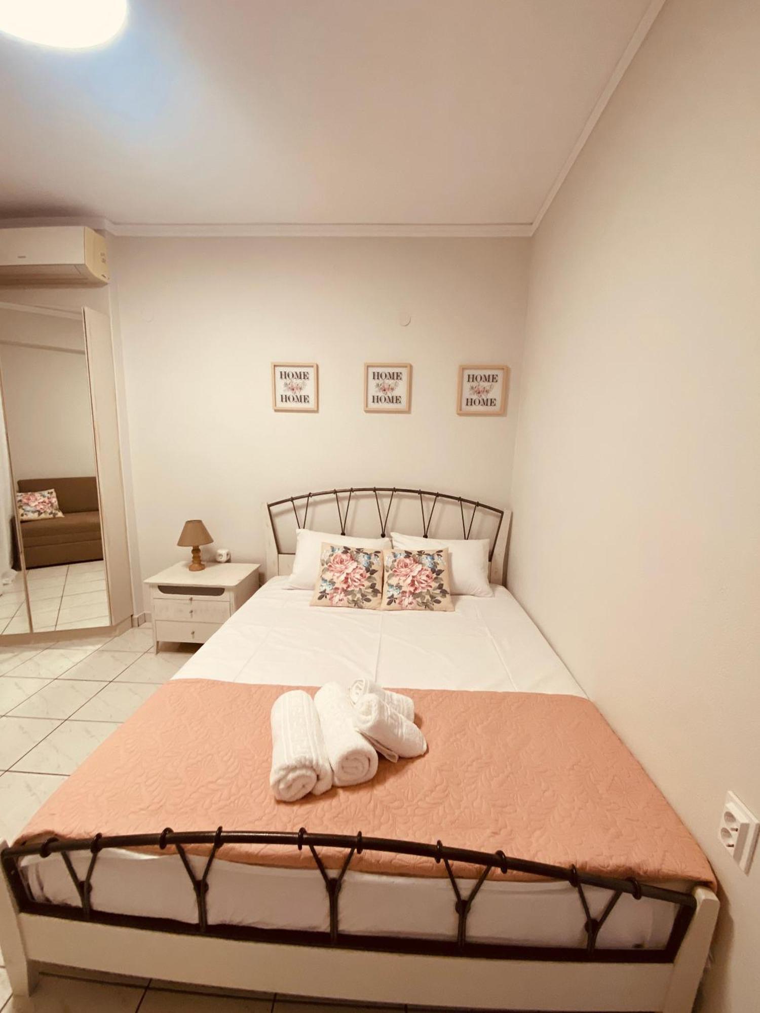 Peramore Apartment Néa Péramos エクステリア 写真